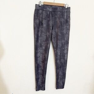 Cable & Gage Sport Snake Print Mid-Rise Leggings Women Medium Soft and Stretch